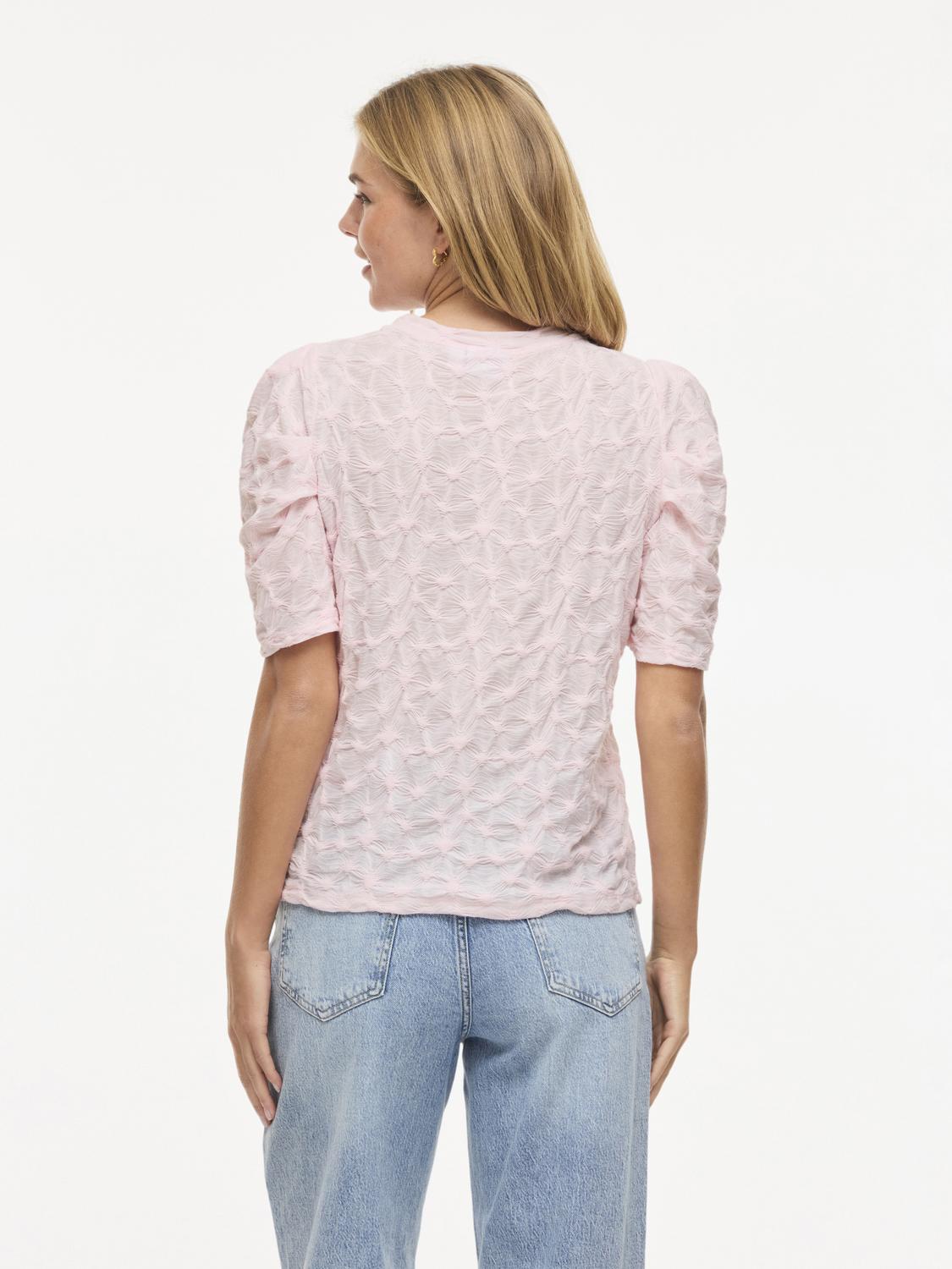 model_shot-back